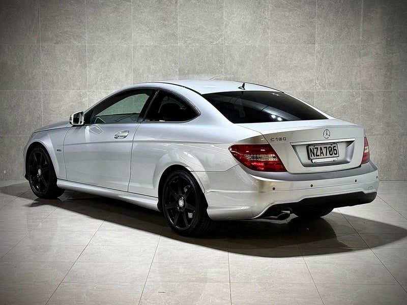 2012 Mercedes-Benz C 180 Coupe, photo 3