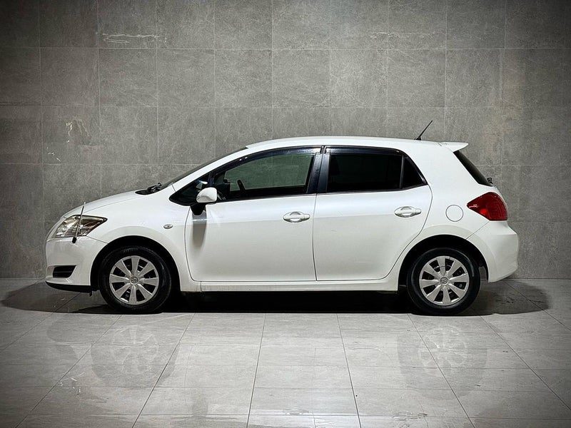 2007 Toyota Auris, photo 2
