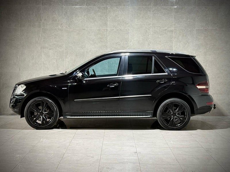 2010 Mercedes-Benz ML 300 3.0L CDI 4MATIC, photo 2
