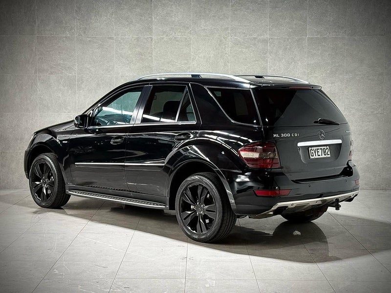 2010 Mercedes-Benz ML 300 3.0L CDI 4MATIC, photo 3