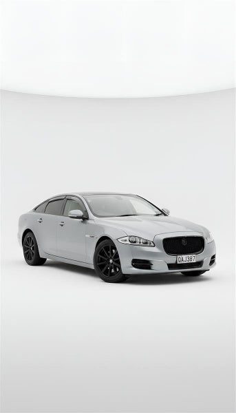 2010 Jaguar XJ 5.0L /