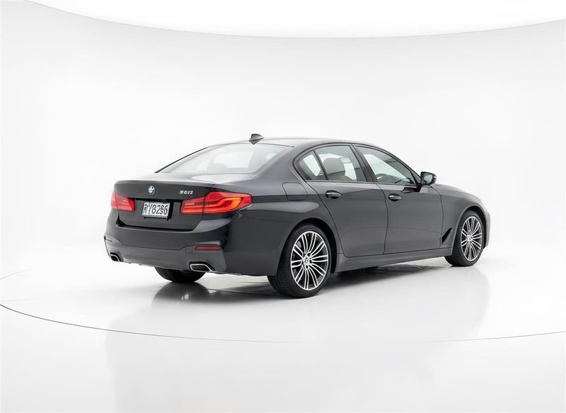 2019 BMW 530i M-Sport, photo 3