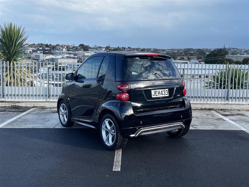 2014 Smart Fortwo, photo 3