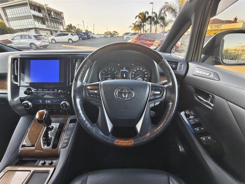 2016 Toyota Vellfire Executive Lounge / V6 3.5L /, photo 2