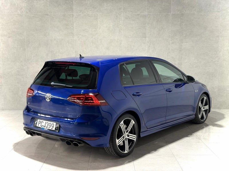 2015 Volkswagen Golf R, photo 3