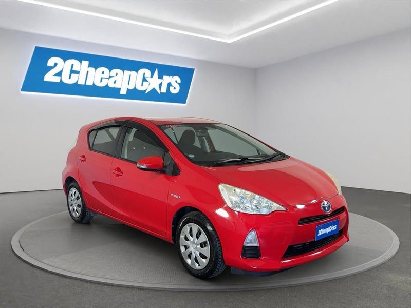 2014 Toyota Aqua S, photo 3
