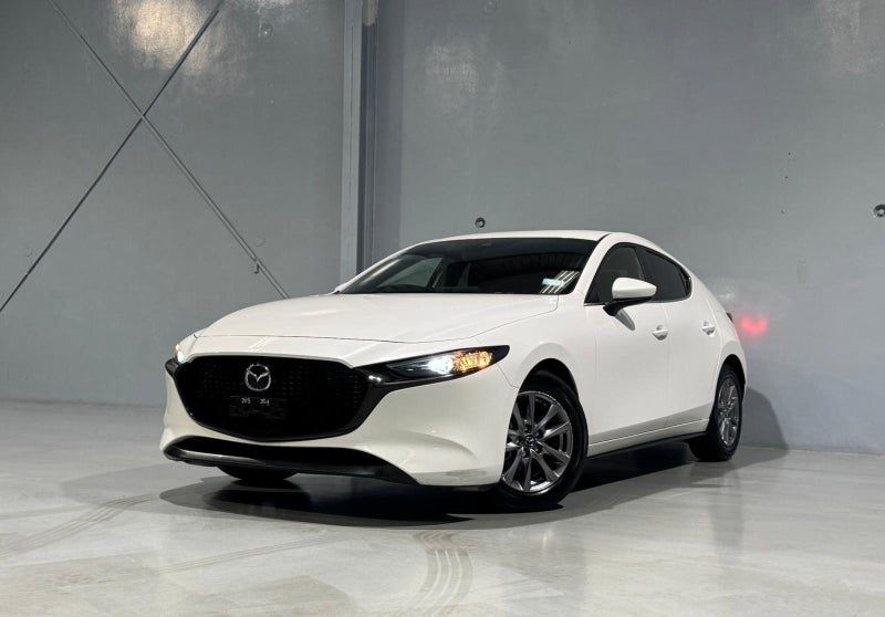 2022 Mazda 3 GSX 2.0P/6AT, photo 2