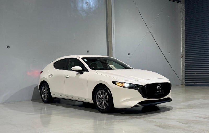 2022 Mazda 3 GSX 2.0P/6AT, photo 3