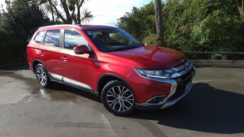 2017 Mitsubishi Outlander Xls 2.3D/4Wd/6At