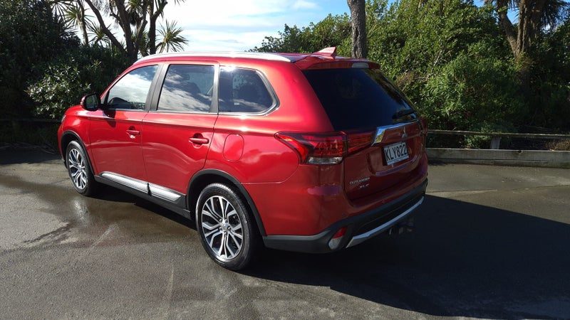 2017 Mitsubishi Outlander Xls 2.3D/4Wd/6At, photo 3