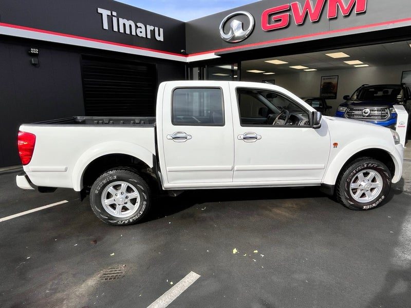 2014 GWM v200 2.0L TDi Ute 4WD 6MT, photo 2