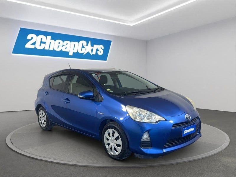 2013 Toyota Aqua S, photo 3