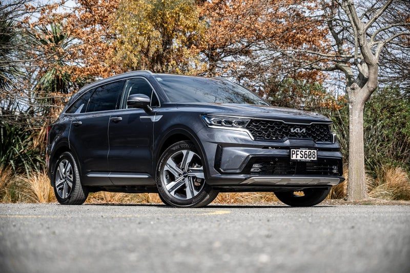2022 Kia Sorento Premium 1.6L Petrol Hybrid