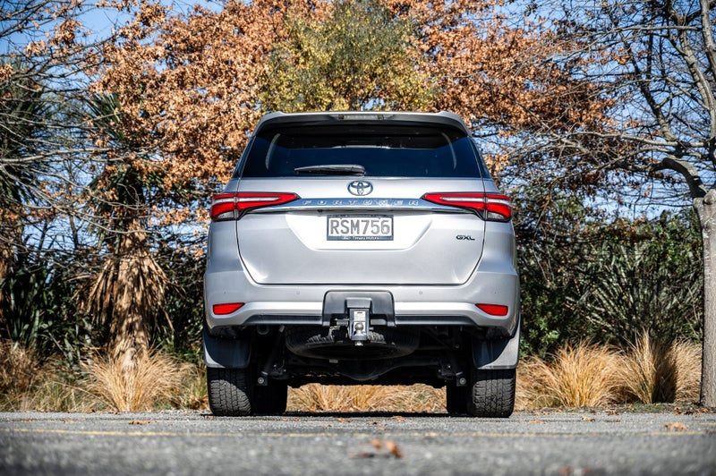 2021 Toyota Fortuner GXL 2.8L Diesel 4x4, photo 3