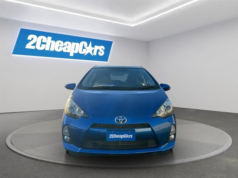 2013 Toyota Aqua S, photo 2