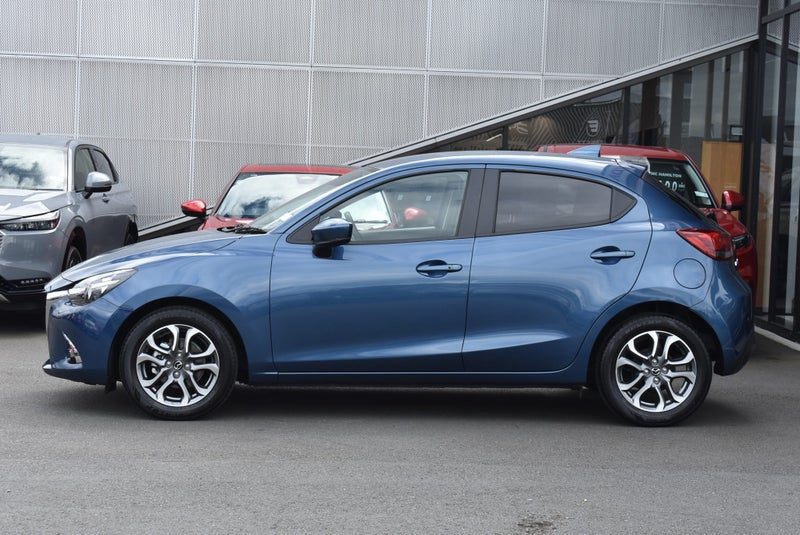 2017 Mazda 2 Gsx Leather 1.5P, photo 3