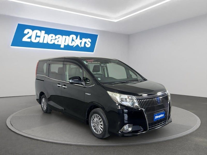 2015 Toyota Esquire Hybrid G, photo 3