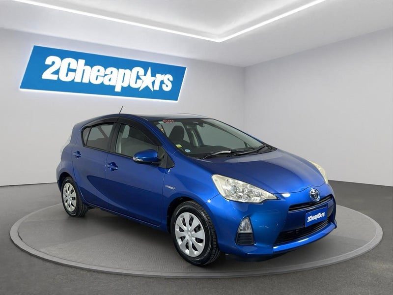 2013 Toyota Aqua S, photo 3