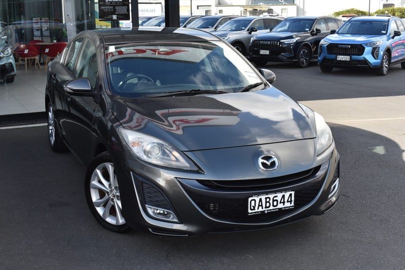 2009 Mazda Axela 2.0P, photo 2