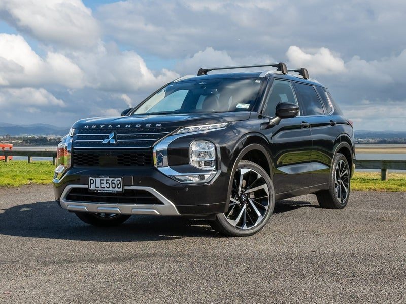 2022 Mitsubishi Outlander VRX 7 SEATER 2.5L