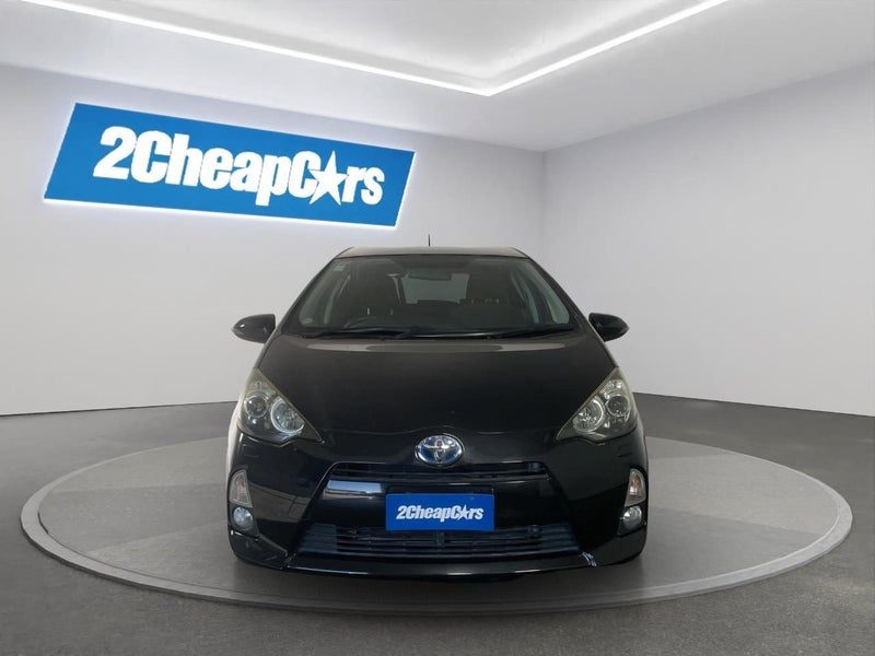 2013 Toyota Aqua G, photo 2