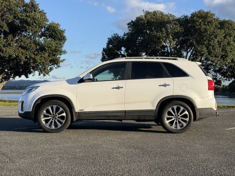 2014 Kia Sorento 2.2L Diesel AWD, photo 3