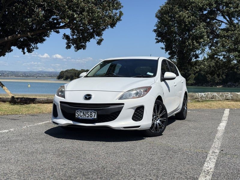 2012 Mazda 3 GLX