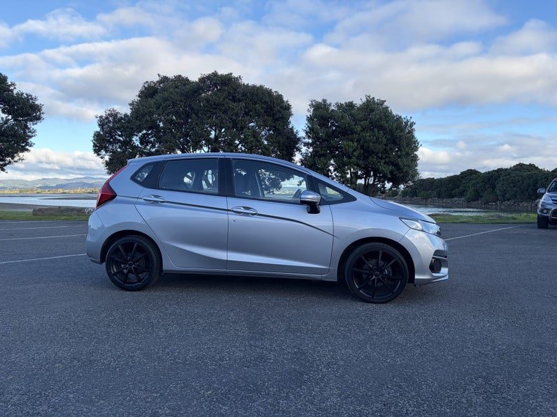 2018 Honda Jazz S, photo 2
