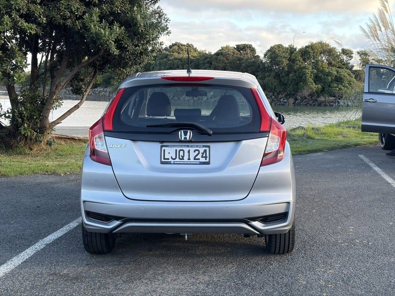 2018 Honda Jazz S, photo 3