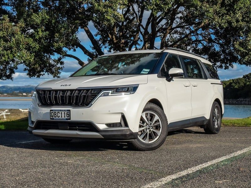2023 Kia Carnival EX 2.2L DIESEL