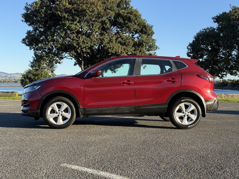 2019 Nissan Qashqai ST, photo 3