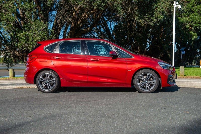 2019 BMW 218i Active Tourer Sport, photo 3