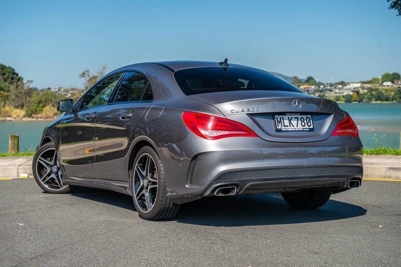 2013 Mercedes-Benz CLA 200, photo 2