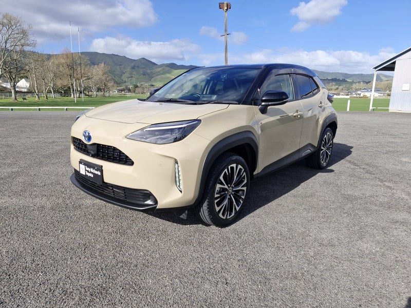2021 Toyota Yaris Cross Z, photo 2