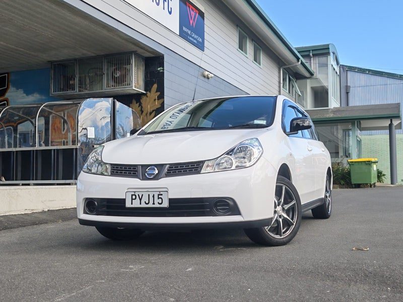 2017 Nissan Wingroad BLUETOOTH/16 inch MAGS!!, photo 3