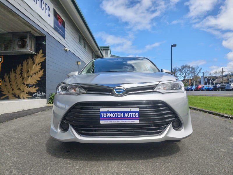 2015 Toyota Corolla Axio, photo 2