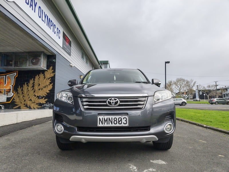 2009 Toyota Vanguard, photo 2