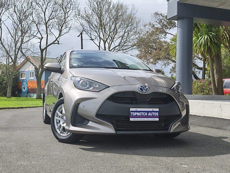 2021 Toyota Yaris HYBRID/PUSH START/CARPLAY!!