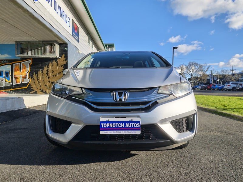 2013 Honda Fit HYBRID/FACELIFT/8 AIRBAG!!, photo 2