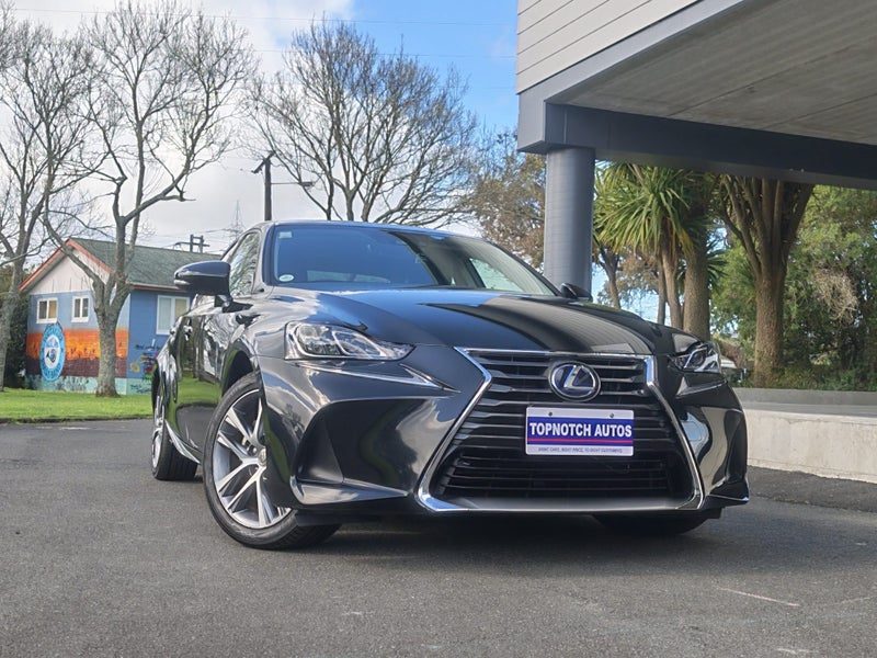2017 Lexus IS 300h FACELIFT/LEATHER HEATED SEATS!!