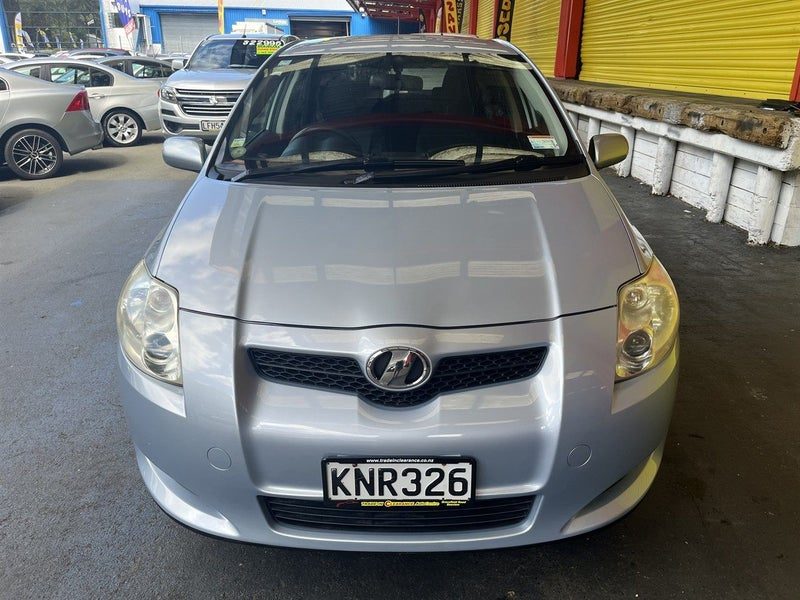 2007 Toyota Auris, photo 2