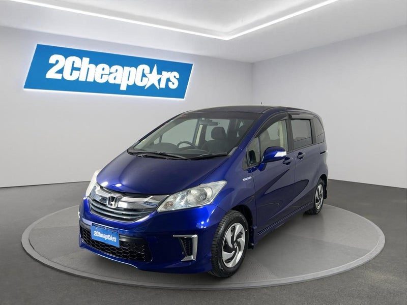 2015 Honda Freed HYBRID 7 SEATER, main photo