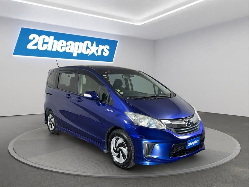 2015 Honda Freed HYBRID 7 SEATER, photo 3