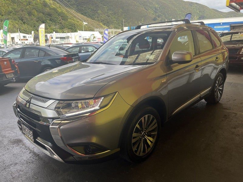 2021 Mitsubishi Outlander LS 2.4P/CVT, photo 3