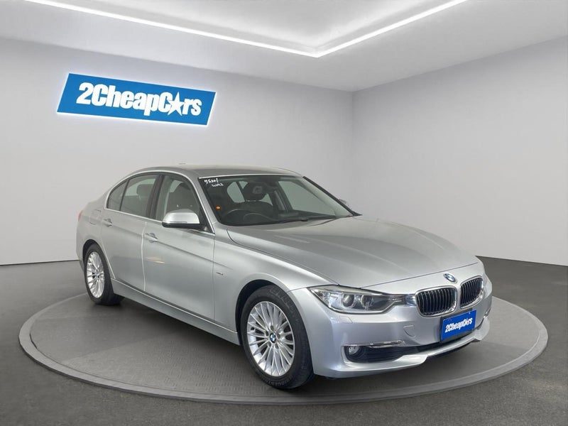 2013 BMW 320D LUXURY, photo 3