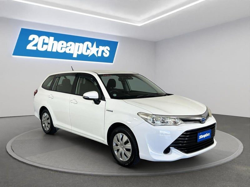 2017 Toyota Corolla Fielder Hybrid New Shape, photo 3