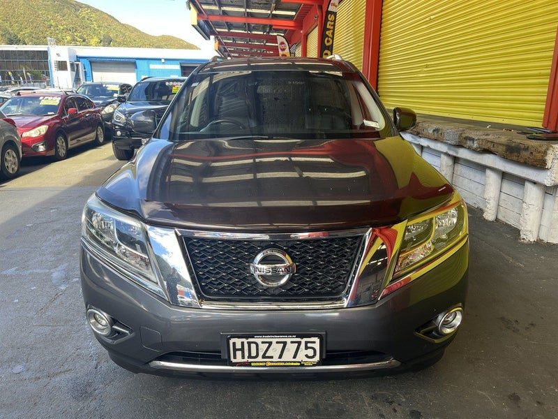 2013 Nissan Pathfinder TI 3.5P4WD6CVT/SW5D7, photo 2