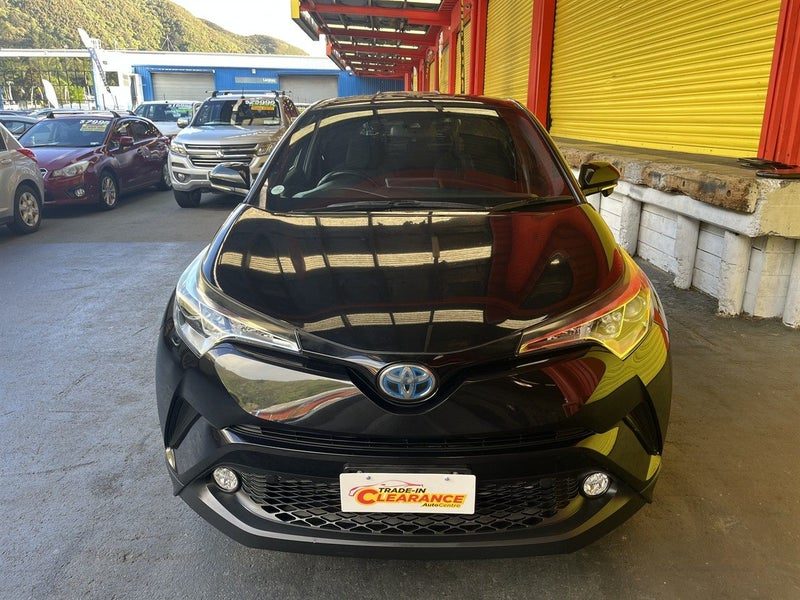 2017 Toyota C-HR HYBRID, photo 2