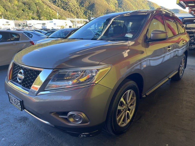 2015 Nissan Pathfinder ST 3.5P4WD6CVT/SW5D7, photo 3