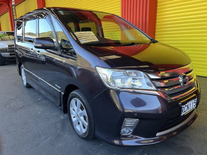 2013 Nissan Serena HighWay Star